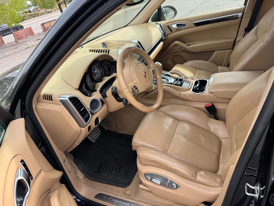 2013 Porsche 958 Cayenne - Image 12 of 20