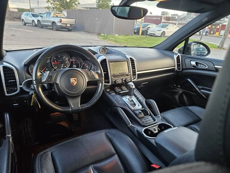 2013 Porsche 958 Cayenne - Image 8 of 10