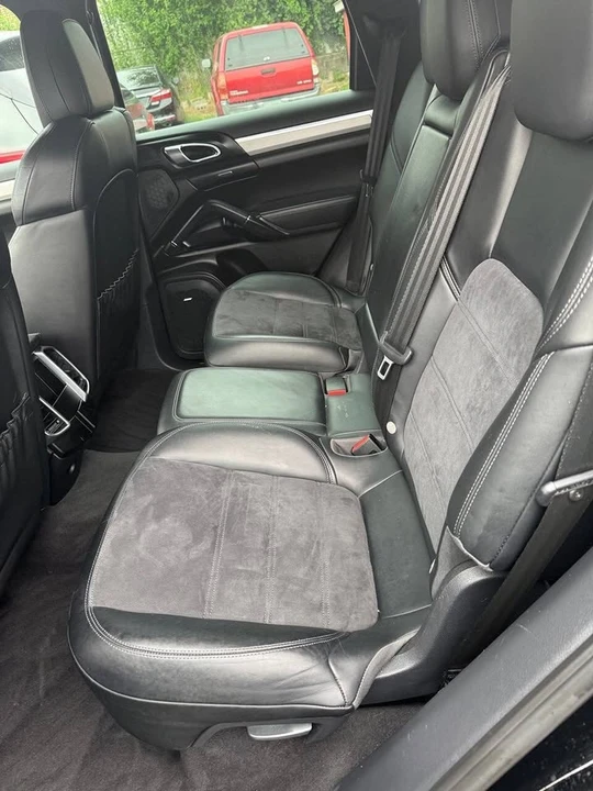 2013 Porsche 958 Cayenne - Image 7 of 11