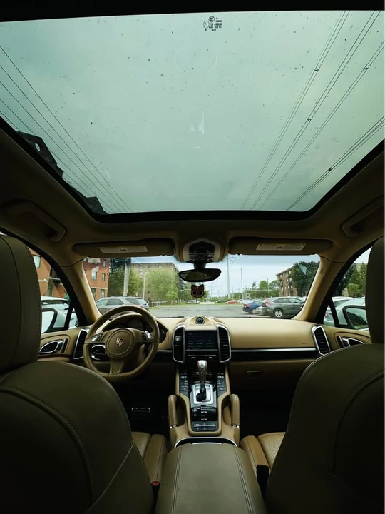 2013 Porsche 958 Cayenne - Image 15 of 20