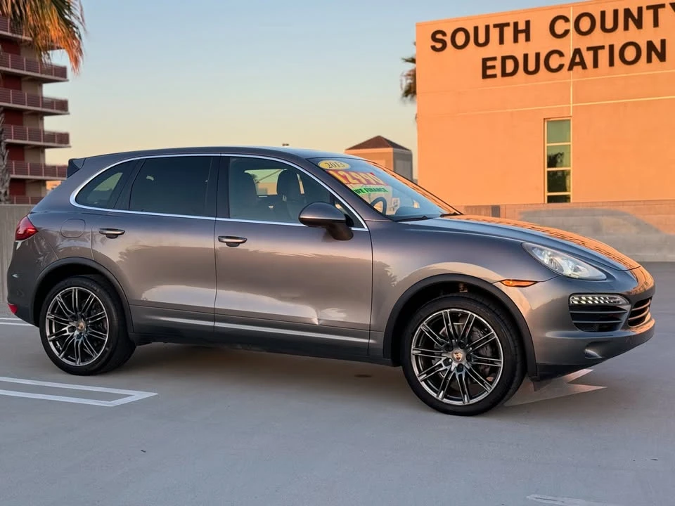 2013 Porsche 958 Cayenne - Image 15 of 20