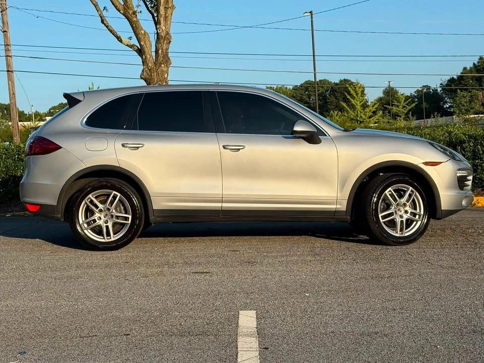 2013 Porsche 958 Cayenne - Image 6 of 20
