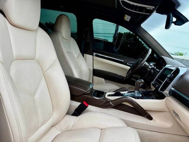 2013 Porsche 958 Cayenne - Image 20 of 20