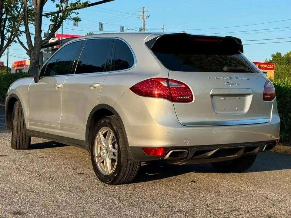 2013 Porsche 958 Cayenne - Image 3 of 20
