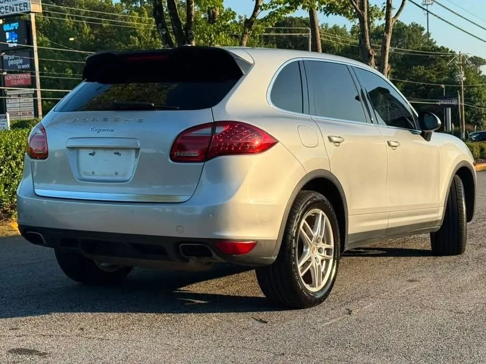 2013 Porsche 958 Cayenne - Image 4 of 20