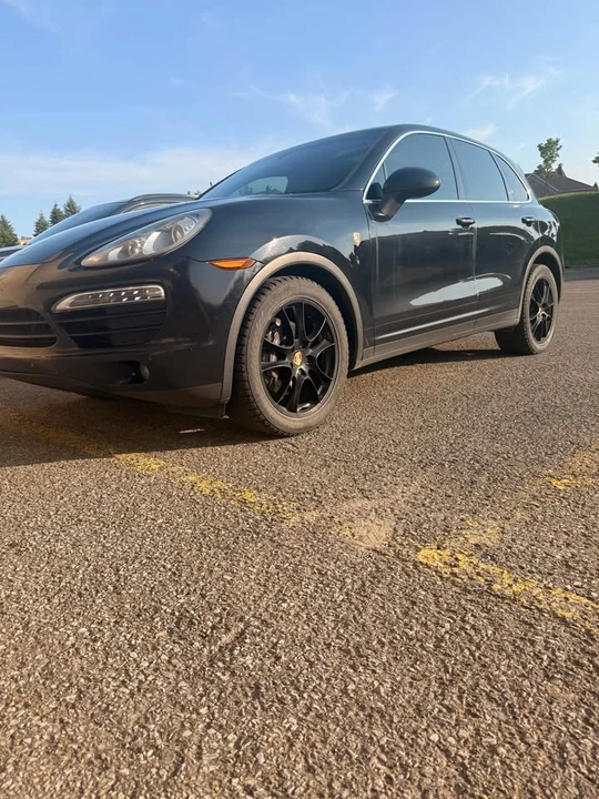 2013 Porsche 958 Cayenne - Image 3 of 6