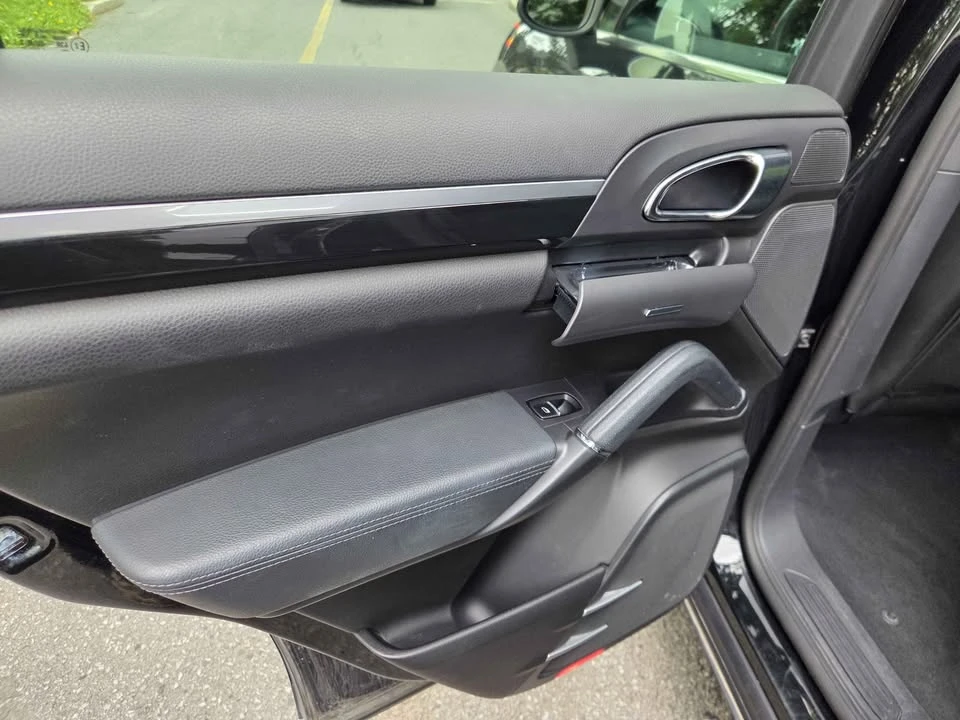 2013 Porsche 958 Cayenne - Image 9 of 20