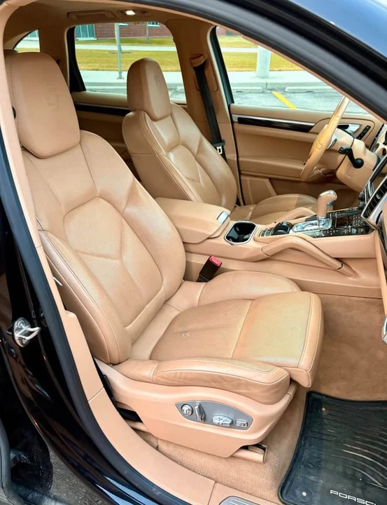 2013 Porsche 958 Cayenne - Image 19 of 20