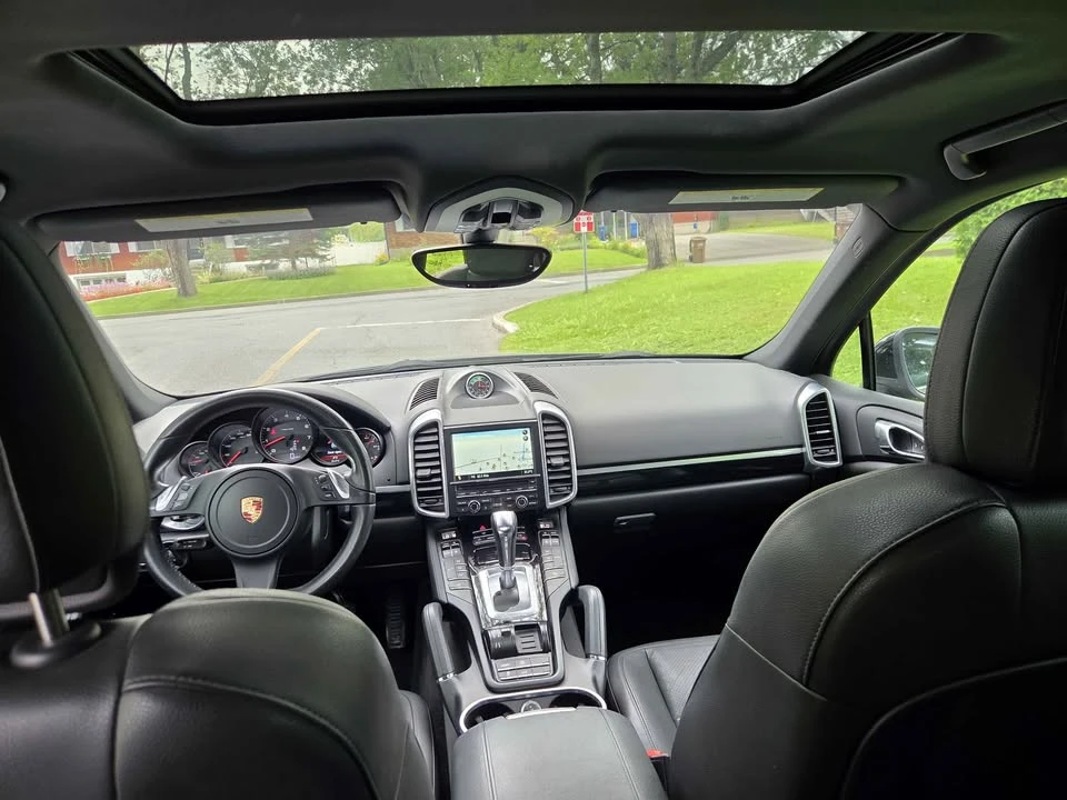 2013 Porsche 958 Cayenne - Image 11 of 20