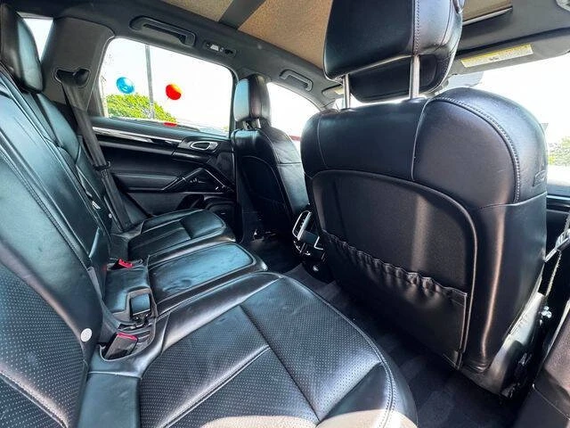 2013 Porsche 958 Cayenne - Image 15 of 20