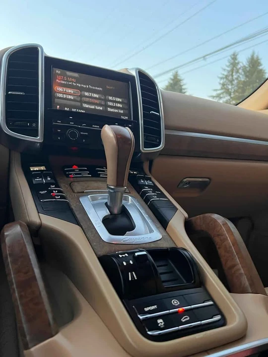 2013 Porsche 958 Cayenne - Image 19 of 19
