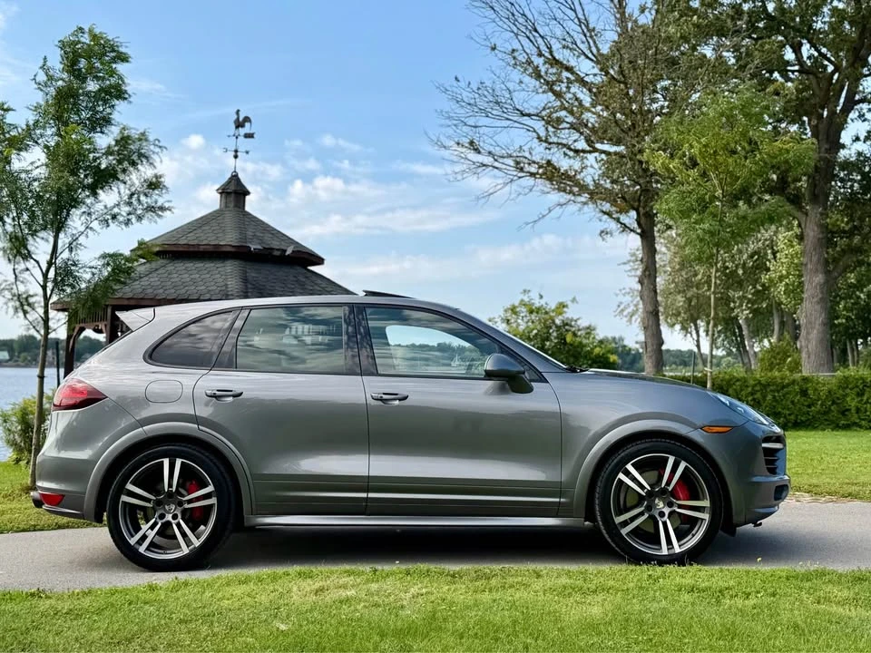 2013 Porsche 958 Cayenne - Image 7 of 20