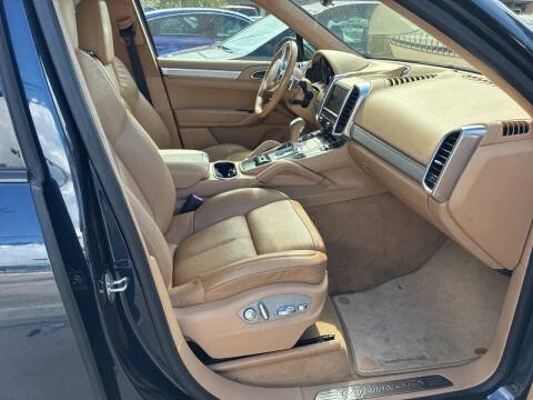 2013 Porsche 958 Cayenne - Image 5 of 7
