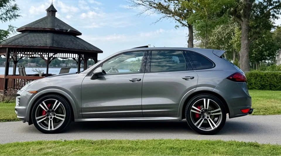 2013 Porsche 958 Cayenne - Image 8 of 20