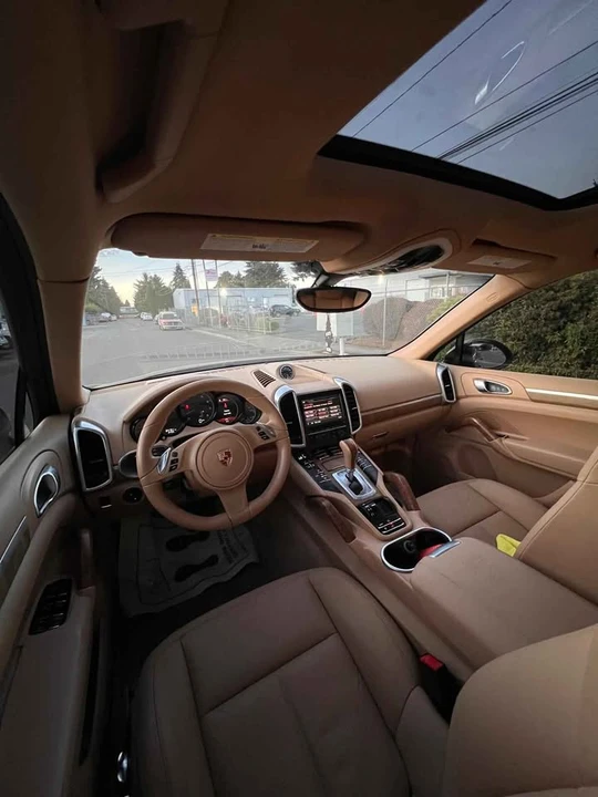 2013 Porsche 958 Cayenne - Image 7 of 19