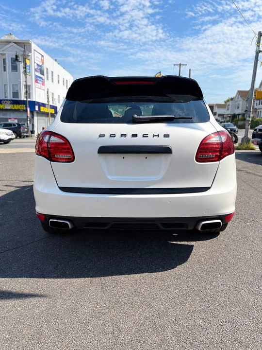 2013 Porsche 958 Cayenne - Image 4 of 14