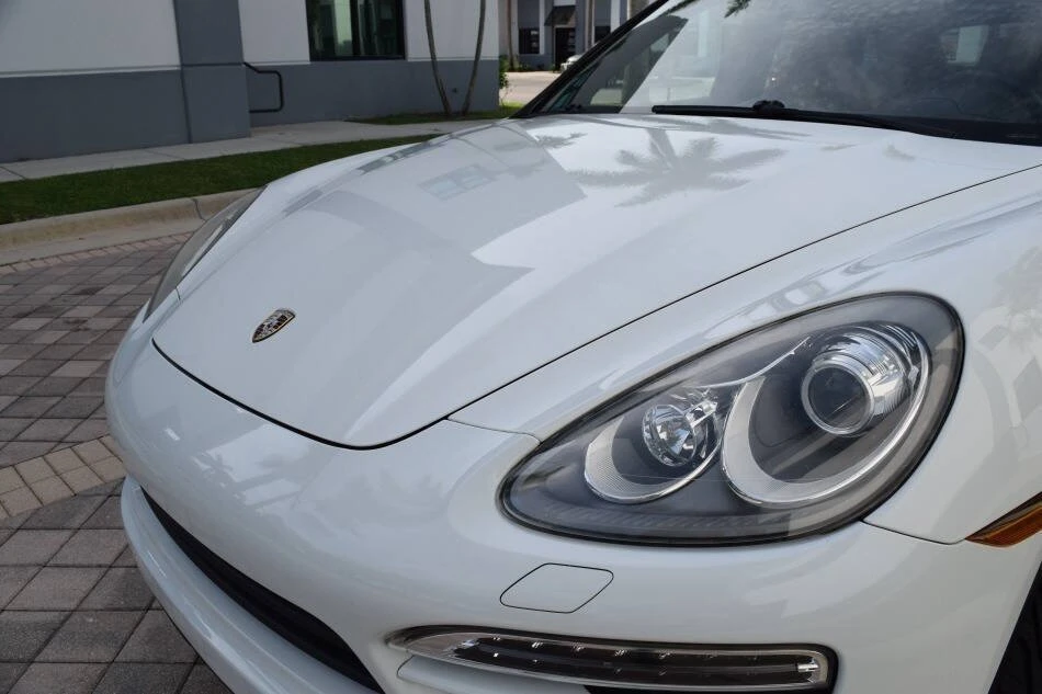 2013 Porsche 958 Cayenne - Image 12 of 20