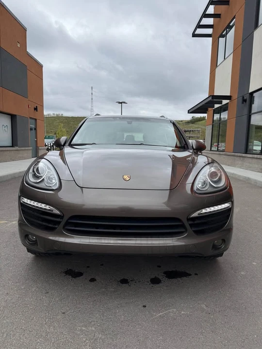 2013 Porsche 958 Cayenne - Image 2 of 13
