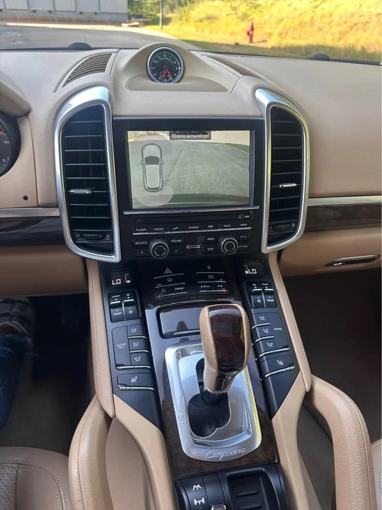 2013 Porsche 958 Cayenne - Image 13 of 14