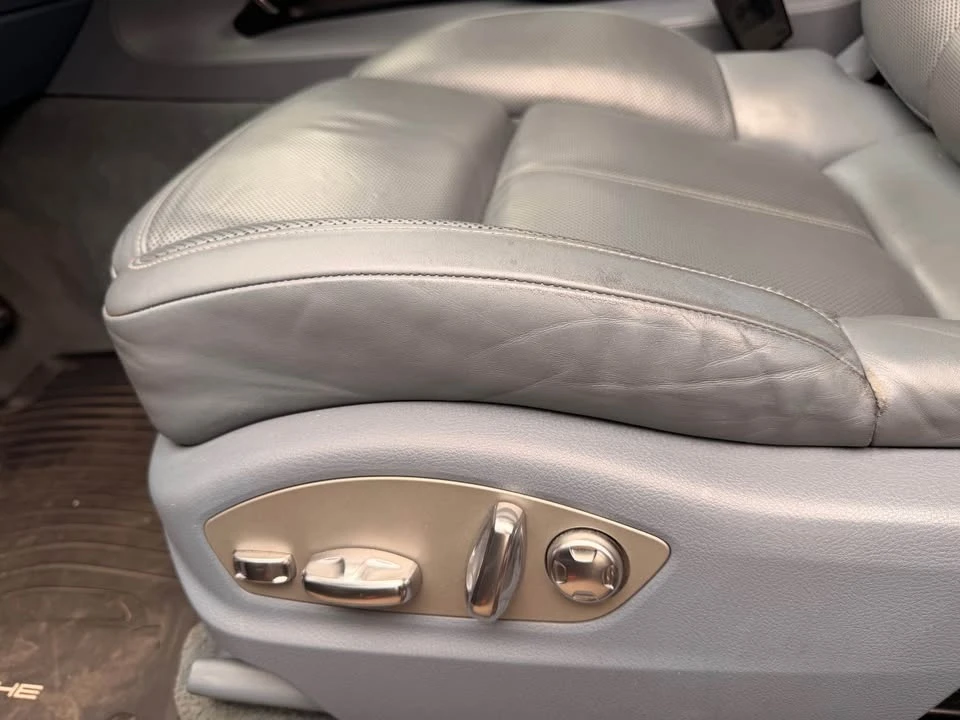 2013 Porsche 958 Cayenne - Image 13 of 17