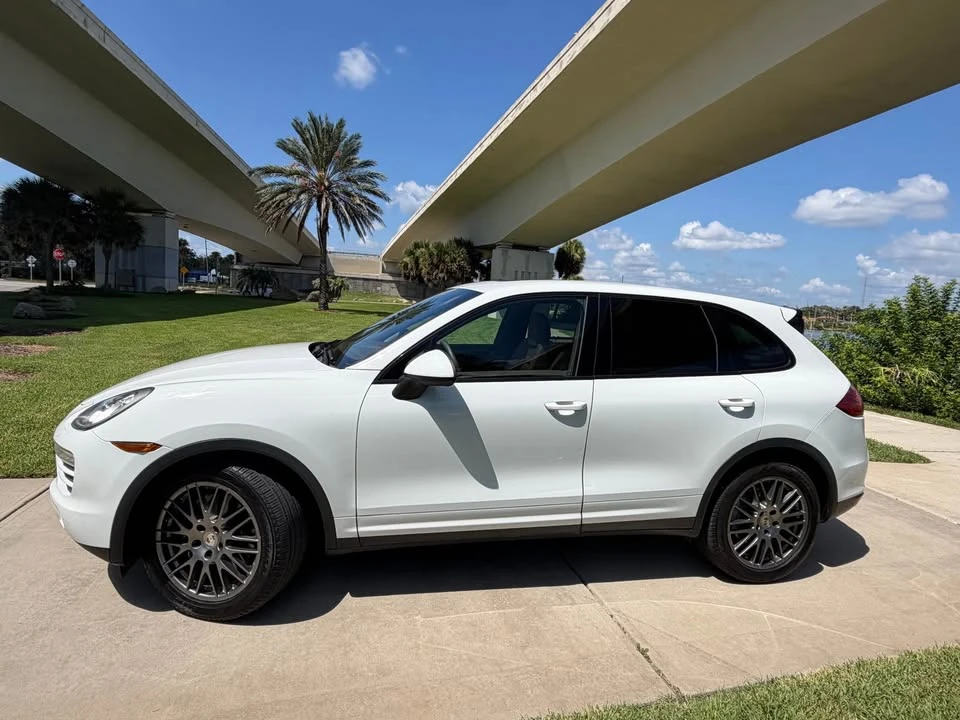 2013 Porsche 958 Cayenne - Image 5 of 20