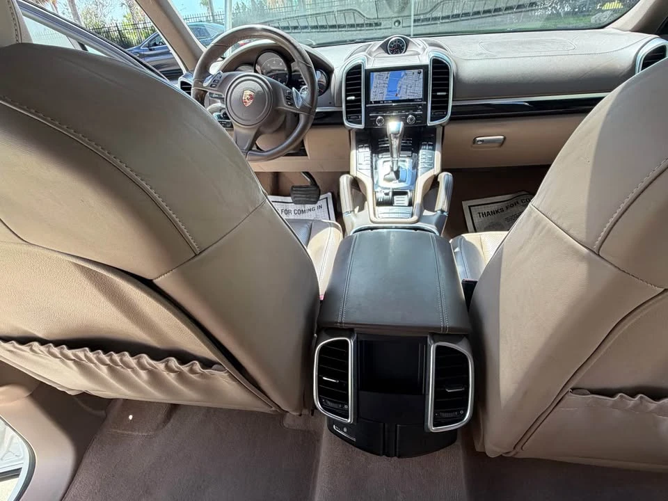 2013 Porsche 958 Cayenne - Image 16 of 20