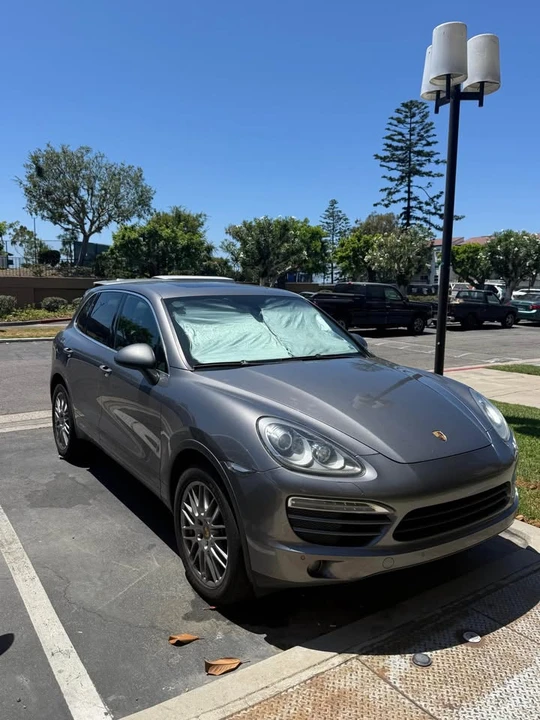 2013 Porsche 958 Cayenne - Image 3 of 11