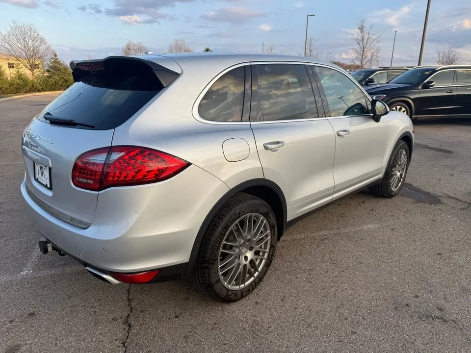 2013 Porsche 958 Cayenne - Image 5 of 5