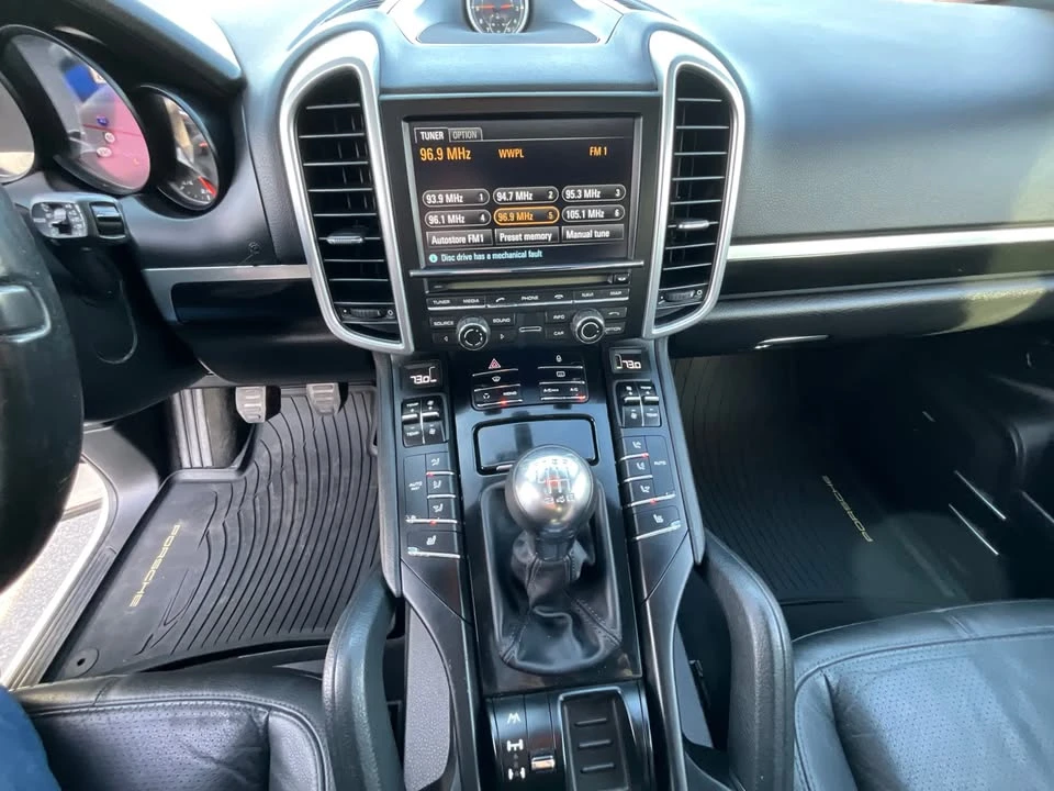 2013 Porsche 958 Cayenne - Image 11 of 20