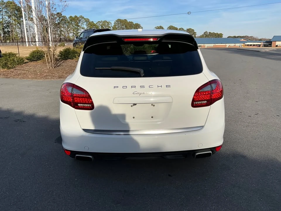 2013 Porsche 958 Cayenne - Image 5 of 20