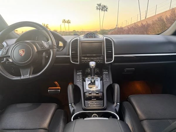 2013 Porsche 958 Cayenne S - Image 13 of 21