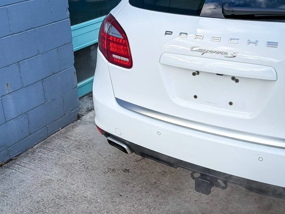 2013 Porsche 958 Cayenne S - Image 14 of 21