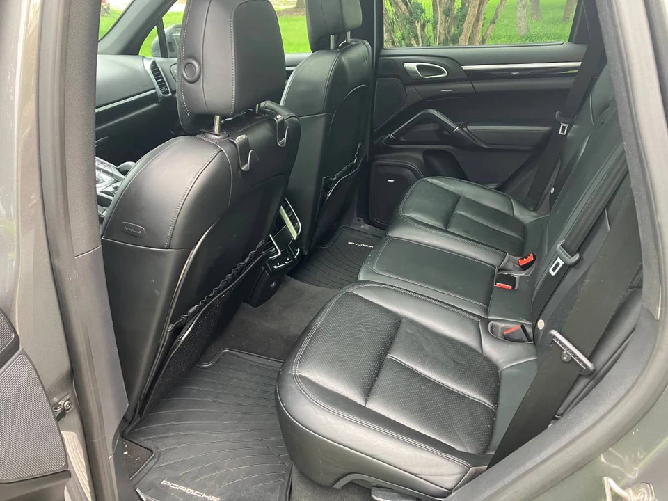 2013 Porsche 958 Cayenne S - Image 11 of 21