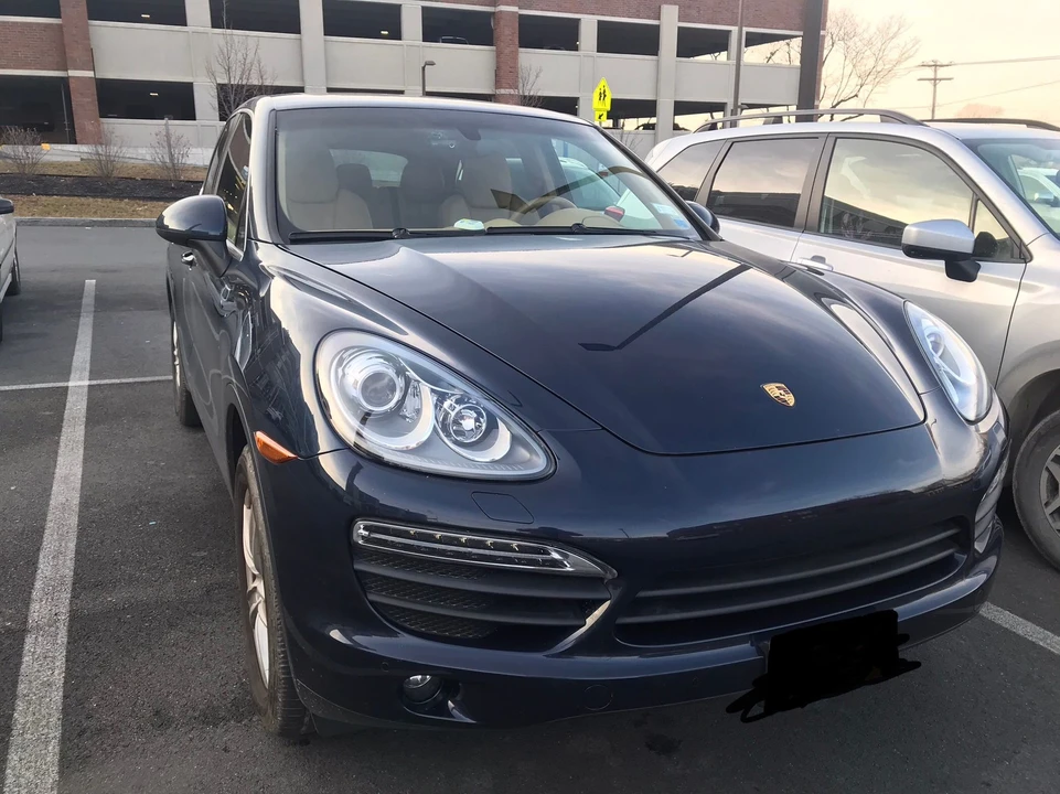 2013 Porsche 958 Cayenne S - Image 4 of 11