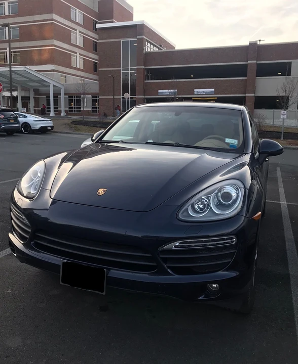 2013 Porsche 958 Cayenne S - Image 3 of 11