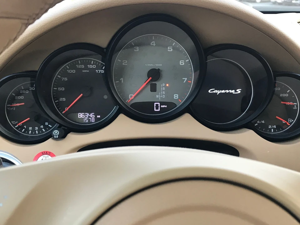 2013 Porsche 958 Cayenne S - Image 6 of 11