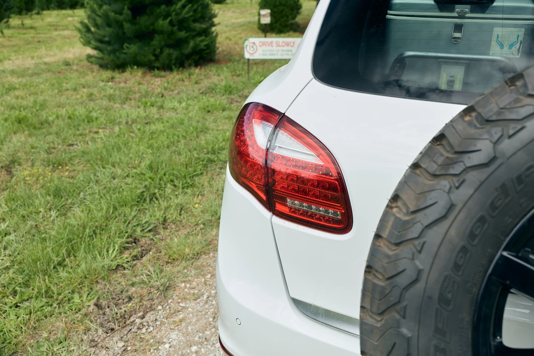 2013 Porsche 958 Cayenne Diesel - Image 17 of 31