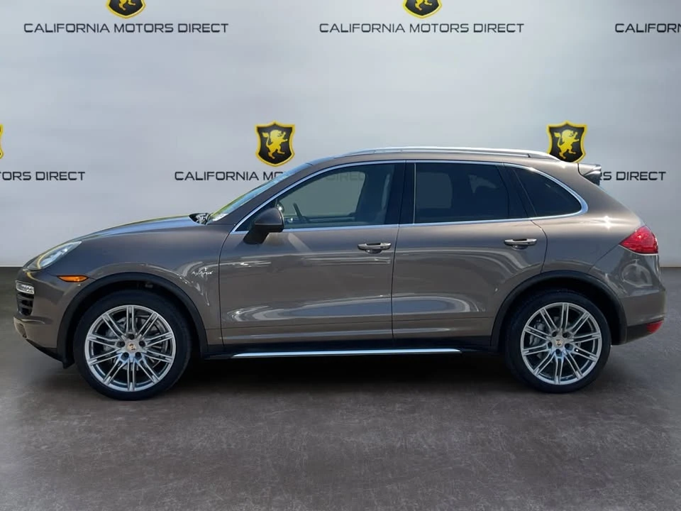 2013 Porsche 958 Cayenne - Image 6 of 16