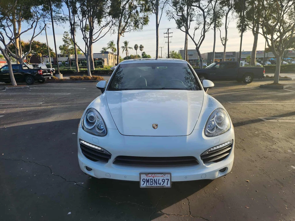 2013 Porsche 958 Cayenne S - Image 6 of 31