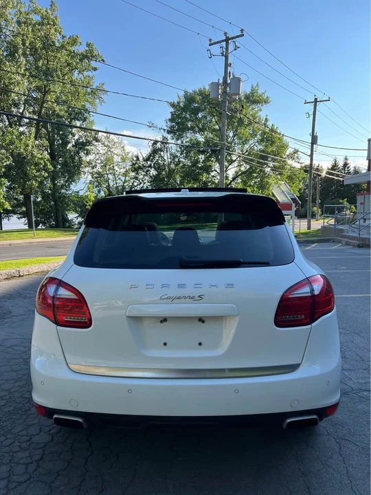 2013 Porsche 958 Cayenne S - Image 7 of 14