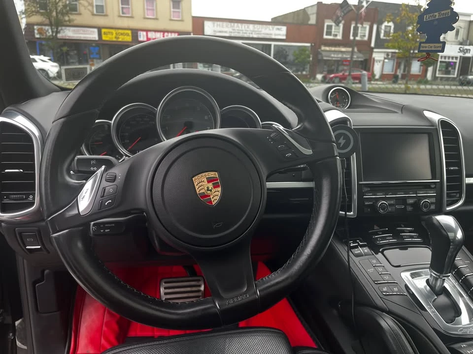 2013 Porsche 958 Cayenne S - Image 10 of 20