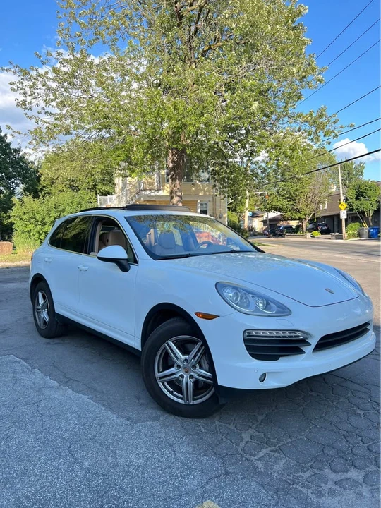 2013 Porsche 958 Cayenne S - Image 3 of 14