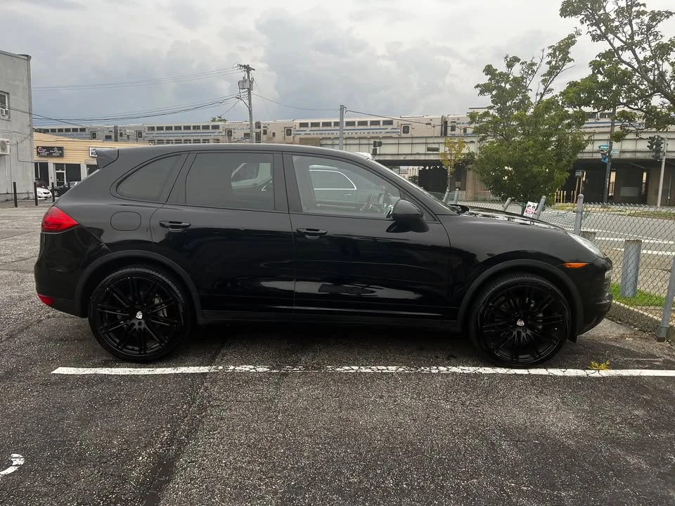 2013 Porsche 958 Cayenne S - Image 5 of 20