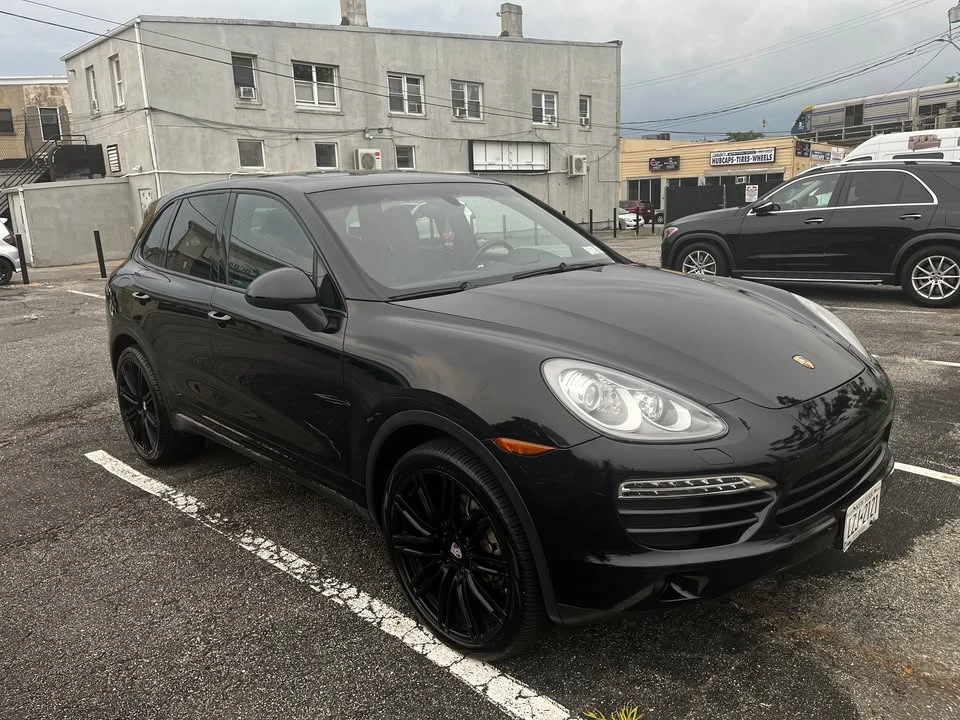 2013 Porsche 958 Cayenne S - Image 6 of 20