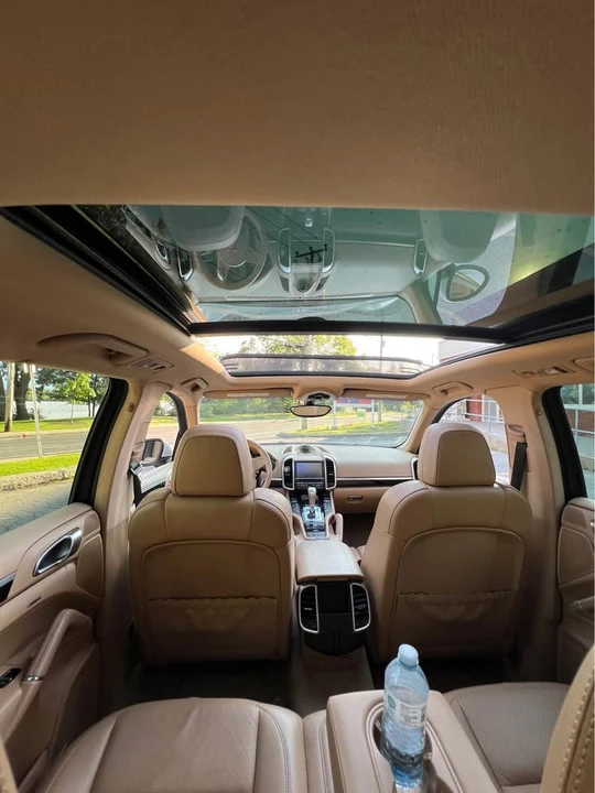 2013 Porsche 958 Cayenne S - Image 8 of 14