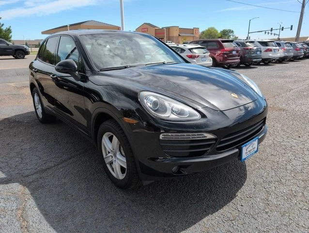 2013 Porsche 958 Cayenne S - Image 10 of 11