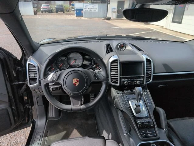 2013 Porsche 958 Cayenne S - Image 4 of 11