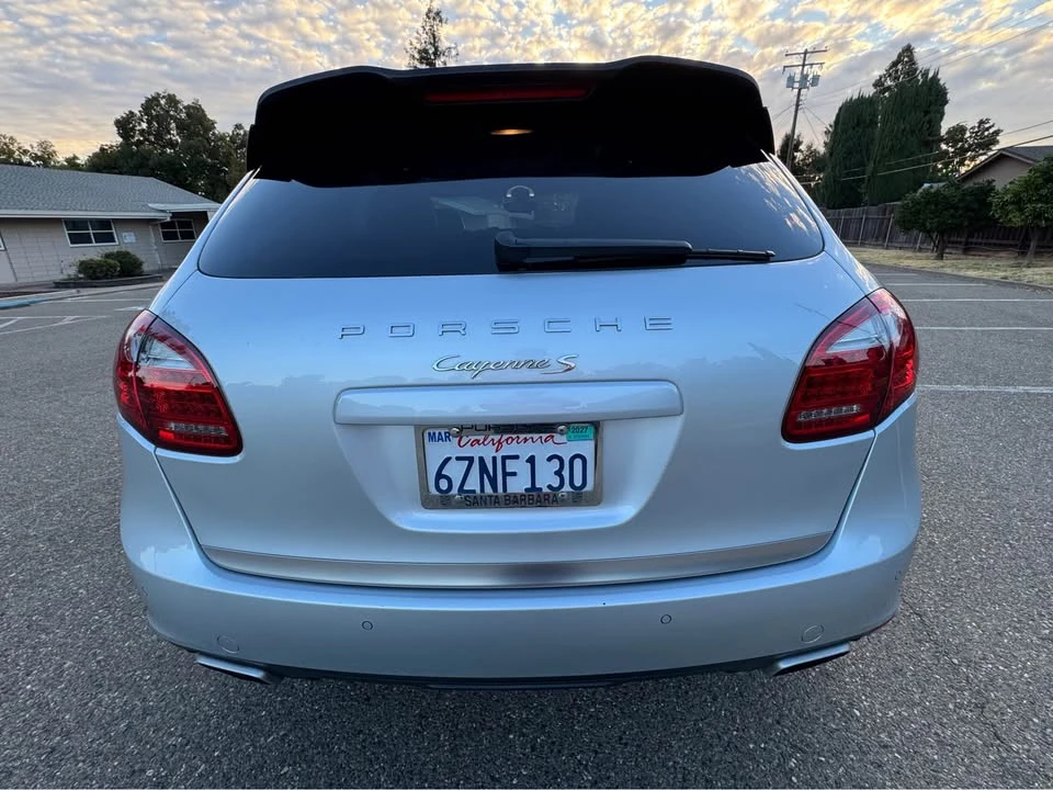 2013 Porsche 958 Cayenne S - Image 8 of 14