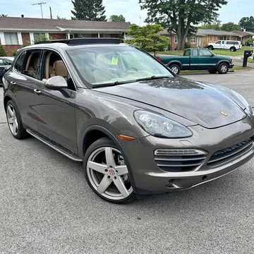 2013 Porsche Cayenne S Sport Utility 4D