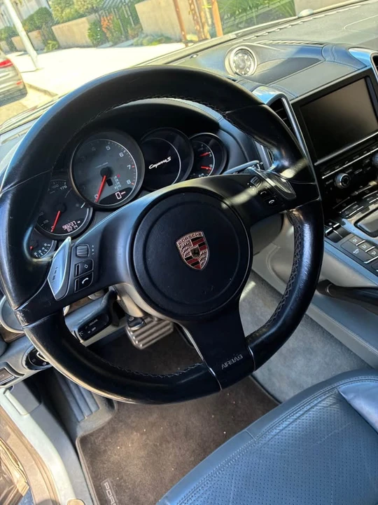 2013 Porsche 958 Cayenne S - Image 6 of 7